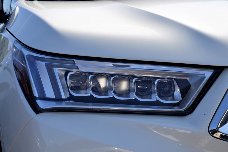 concession-auto-LUCERAM-min_acura-headlamp-2834131